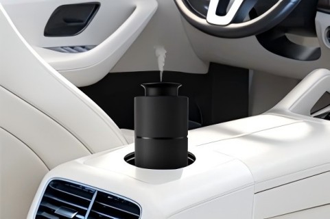 車用アロマディフューザーは、従来のアロマセラピー製品と比べてどのような利点がありますか？